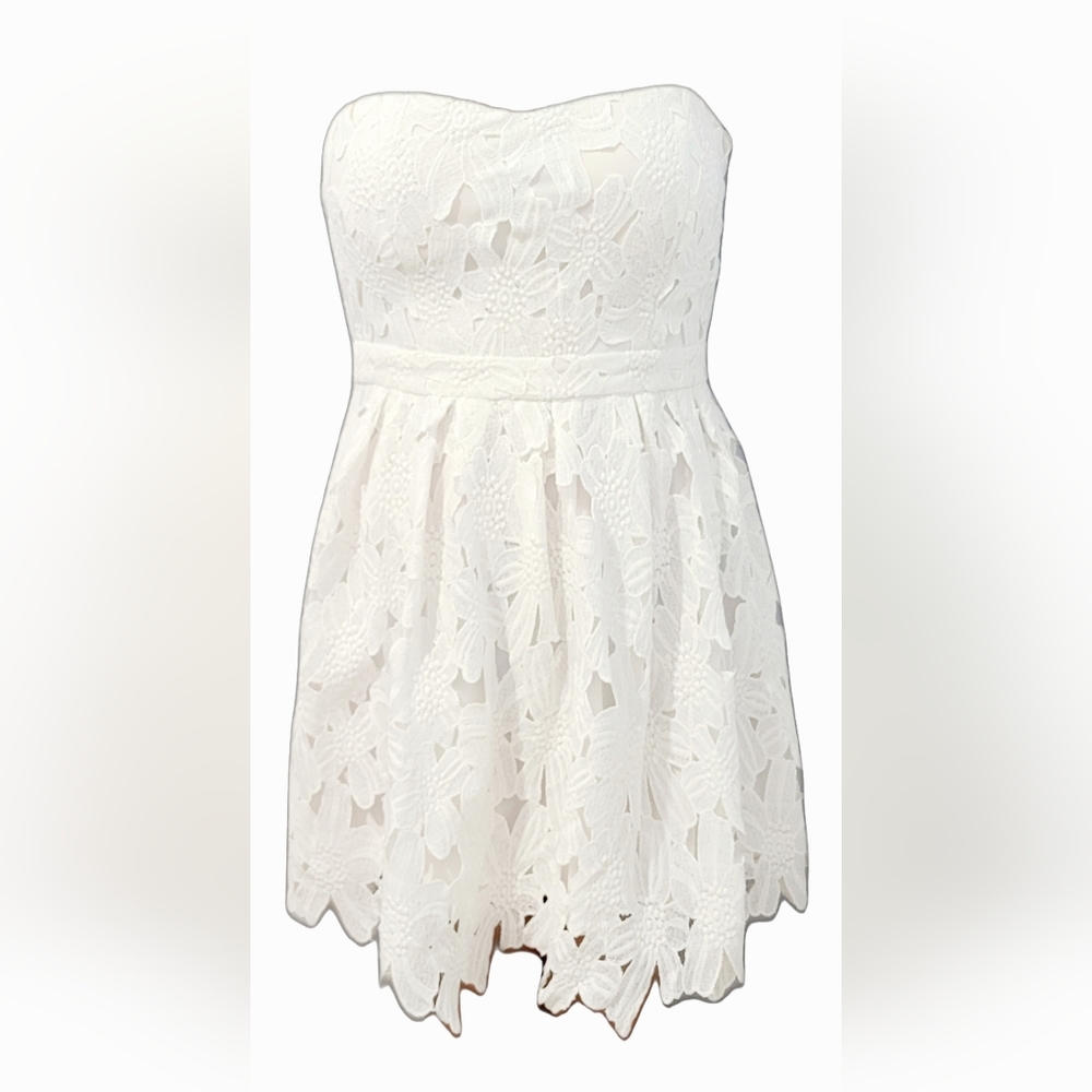 White Floral Embroidery Dress